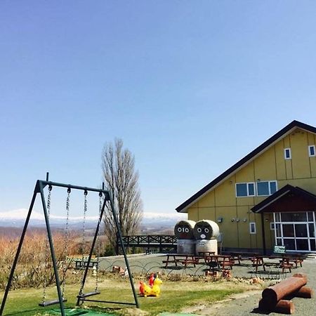 Pension Ken And Mary Бией Екстериор снимка
